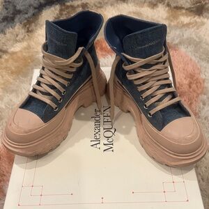 Alexander McQueen Women's Denim Blue and Beige High-Top Sneakers